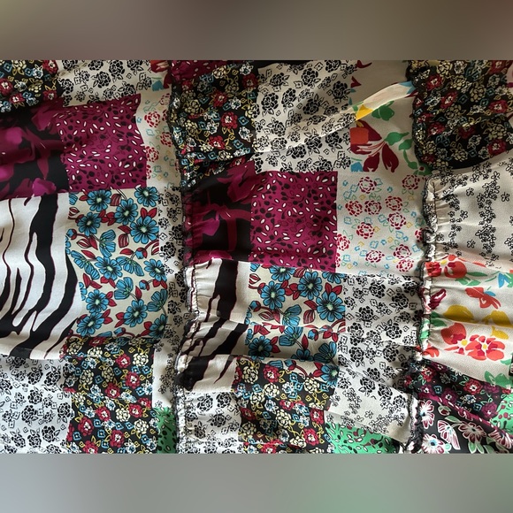 Guess Dress women’s - Picture 2 of 5